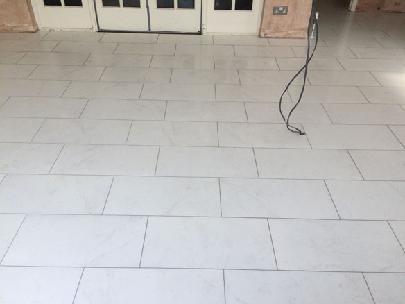 tiling services bedfordshire hetfordshire cambridgeshire