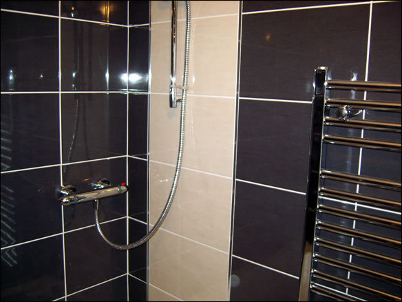 tiling services bedfordshire hetfordshire cambridgeshire