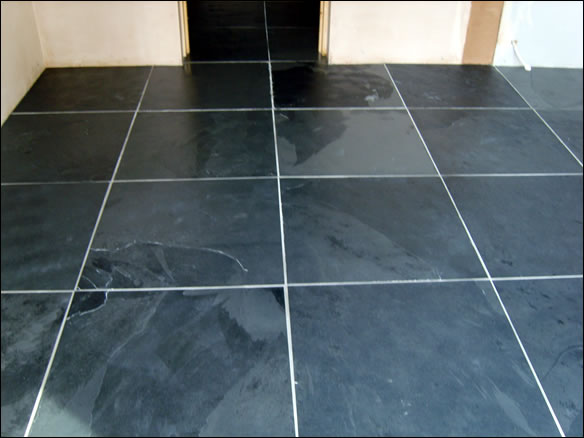 tiling services bedfordshire hetfordshire cambridgeshire